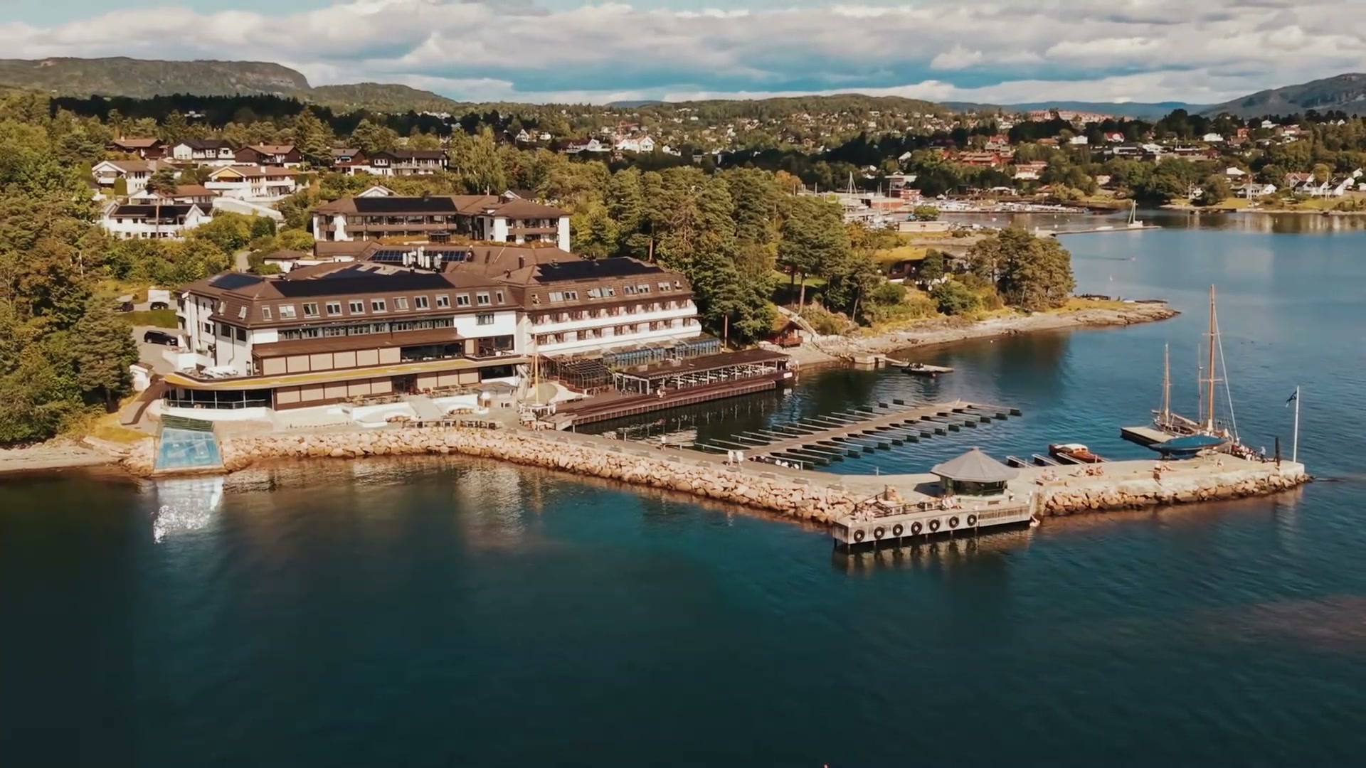 Holmen Fjord Hotel
